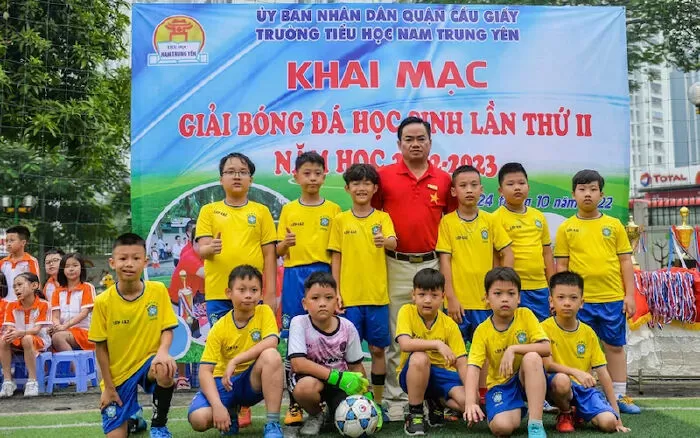 Đoạn văn tả trận bóng đá - mẫu 3