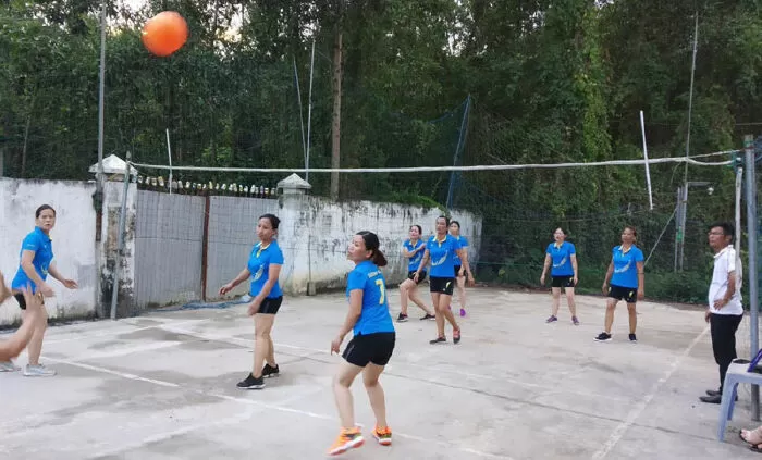 Đoạn văn tả trận bóng chuyền - mẫu 5