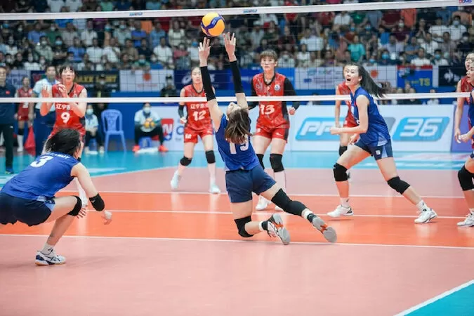 Đoạn văn tả trận bóng chuyền - mẫu 6