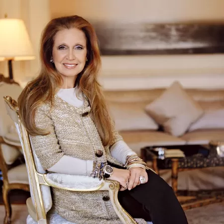 Danielle Steel - Tổng tài sản 310 triệu đô la Mỹ