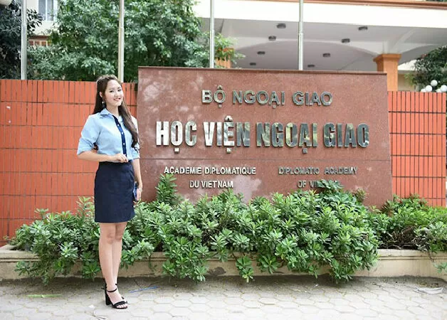 Học viện Ngoại giao
