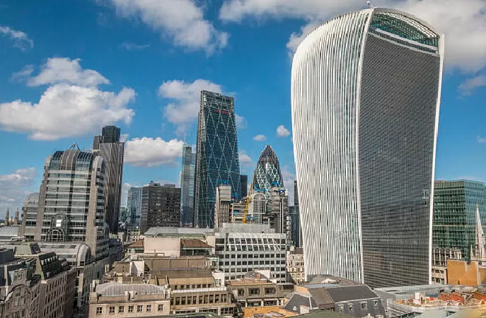 20 Fenchurch Street (nay là Walkie-Talkie)