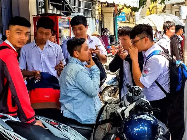 Top 14 bài văn nghị luận hay nhất về hút thuốc lá điện tử ở học sinh