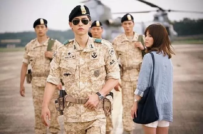 Hậu duệ mặt trời - Descendants of the Sun