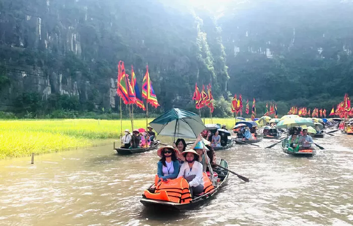Nghị luận về vai trò của tham quan du lịch đối với học sinh - Mẫu số 6