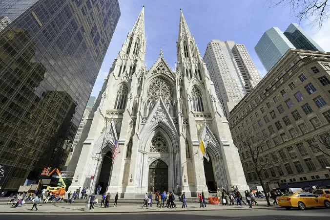 Nhà thờ St. Patrick's Cathedral, New York, Mỹ