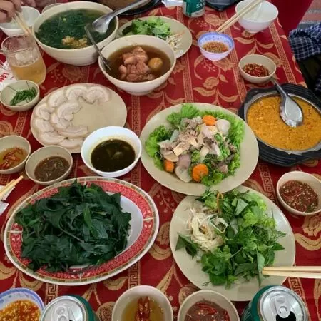 Nhà Hàng Cơm Niêu Ngọc Lâm