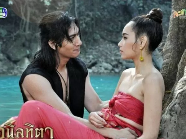 LỬA TÌNH BẤT DIỆT
