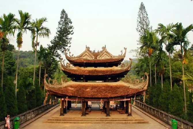 Mẫu 19 - Chùa Hương