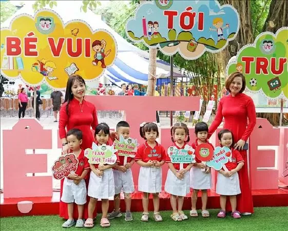Mẫu 8