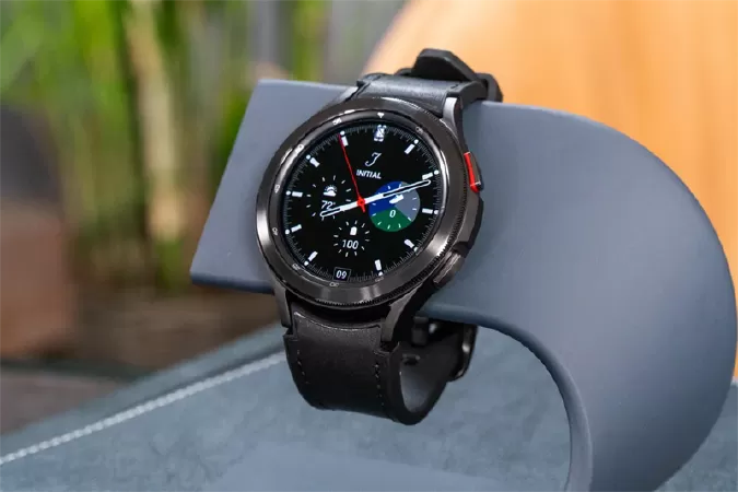 Đồng hồ thông minh SAMSUNG Galaxy Watch 4 Classic