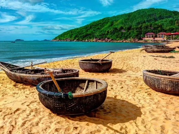 Bãi tắm Hoàng Hậu