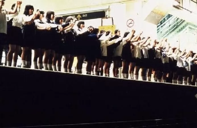 Jisatsu Circle