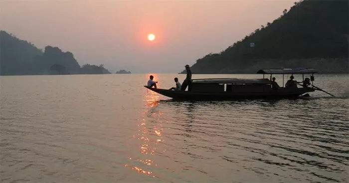 Bài văn hay phân tích khổ thơ cuối bài thơ Tràng giang - Mẫu số 9
