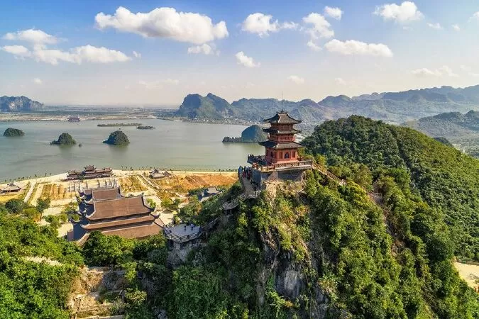 Chùa Tam Chúc , Việt Nam
