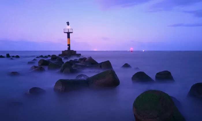 Bài văn phân tích ba khổ thơ cuối bài thơ Sóng - Mẫu số 7