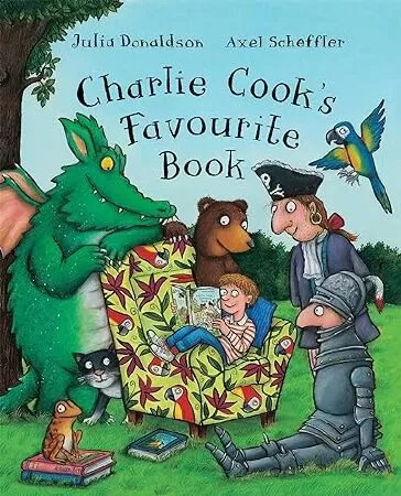 Charlie Cook's Favourite Book của Julia Donaldson và Axel Scheffler