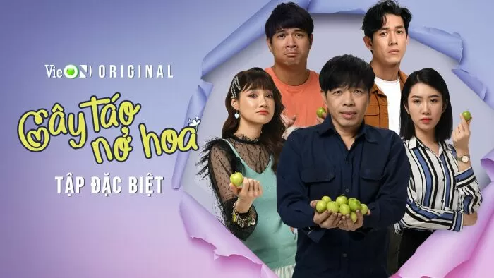 Cây táo nở hoa (2021)