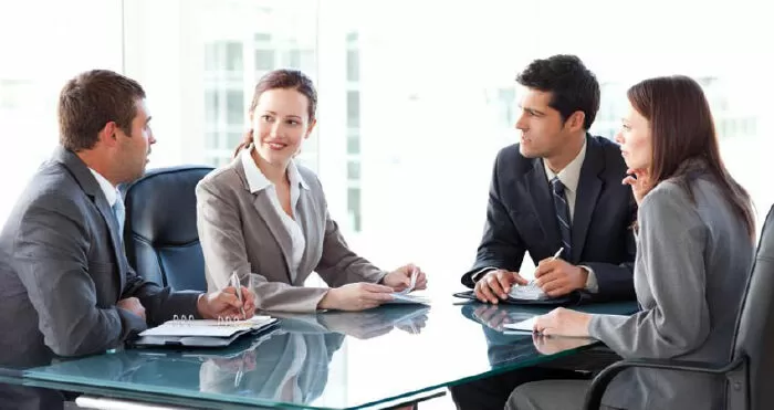 Bài văn nghị luận bàn về tinh thần trách nhiệm với công việc - Mẫu số 1