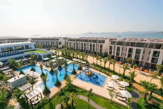 Royal Lotus Ha Long