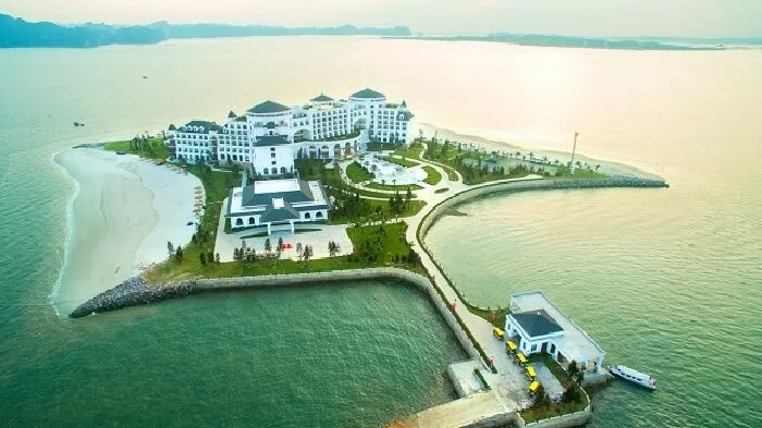 Vinpearl Discovery 1 Ha Long