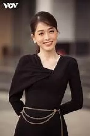Á Hậu Bùi Phương Nga