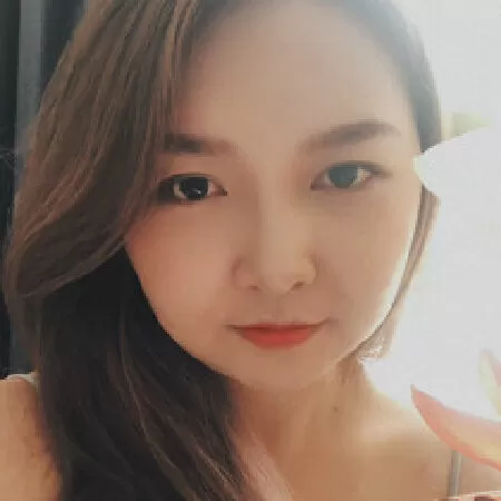 Chuyện Ngoại Chuyện Trong (Host: Dương Nguyễn)