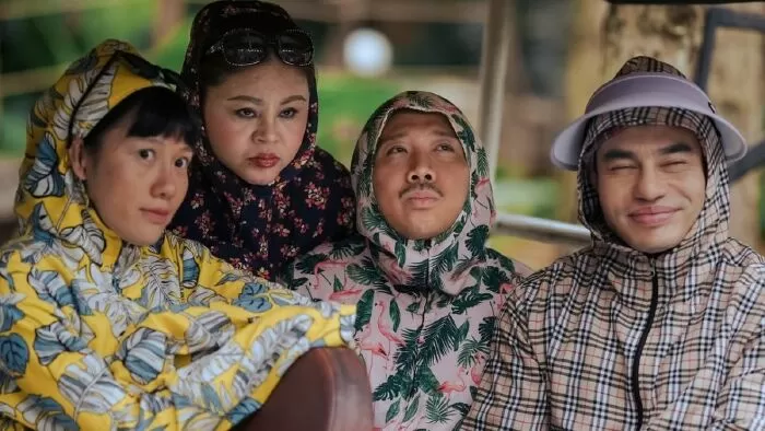 Bộ Tứ Báo Thủ