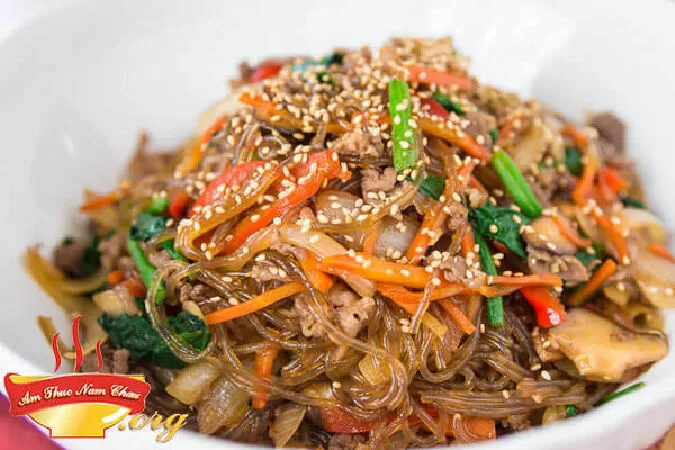 Miến trộn Hàn Quốc - Japchae