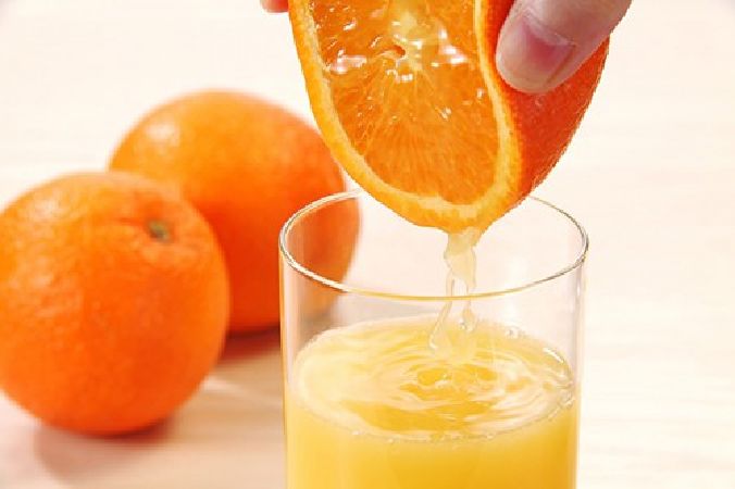 Fresh oranges