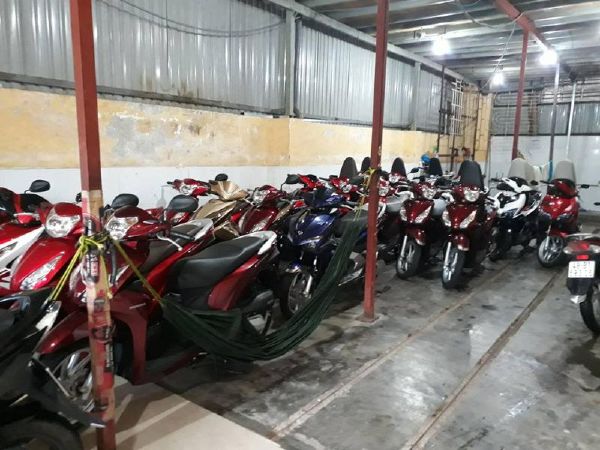 Motorbike rental bui Thi Xuan Da Lat