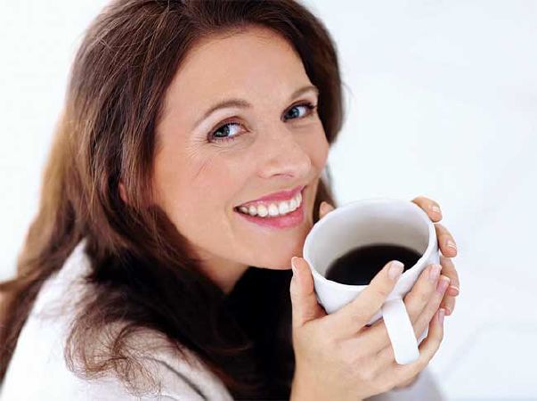 Drinking coffee every day can help fight depression and make you happier.