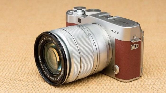 FUJIFILM X-A3