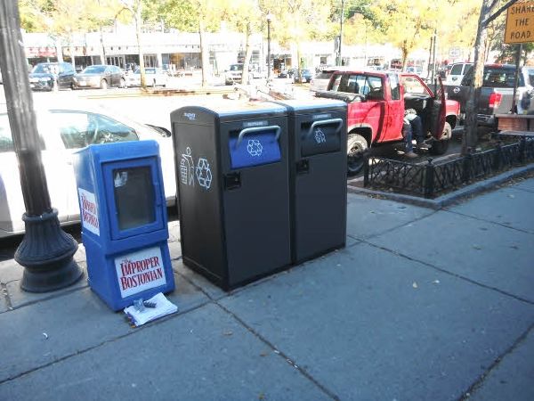 Multiple public trash