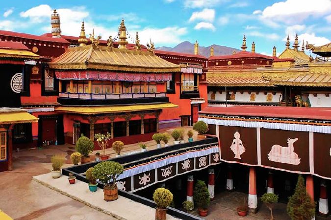 Jokhang (Tibet)