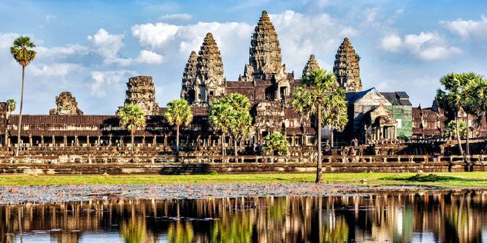 Angkor Wat (Cambodia)