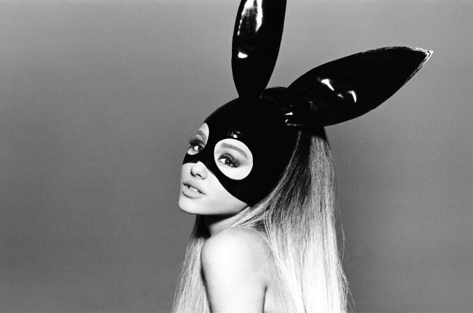 Album Dangerous Woman (Ariana Grande) - 5.2 billion streamed