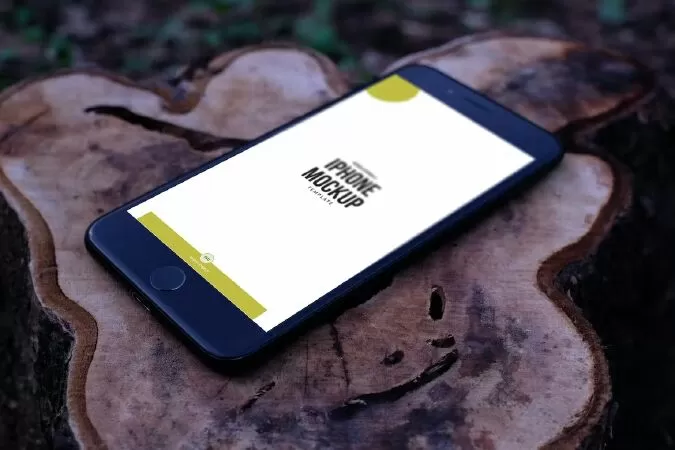 Realistic Iphone Mockup