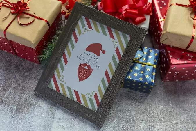 Picture Wood Frame Mockup – Christmas Vol. 1